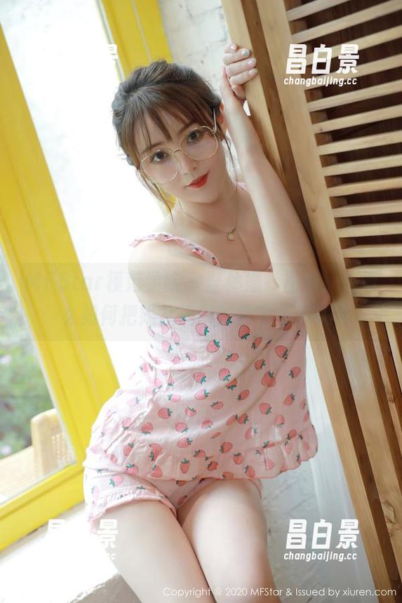 MFStar模范学院 - 整体婚纱图集,来看婠婠么如何把婚礼搞得如此随意又认真。-昌白景 MFStar模范学院 - 整体婚纱图集,来看婠婠么如何把婚礼搞得如此随意又认真。-昌白景