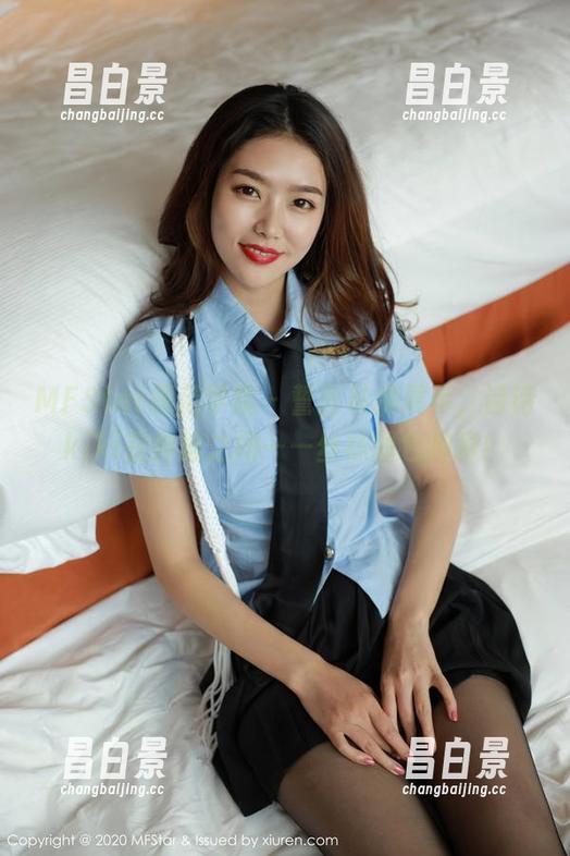 MFStar模范学院 - 誓言私房展示，诗诗kiki在伸缩之间——丝袜图包聊聊！-昌白景