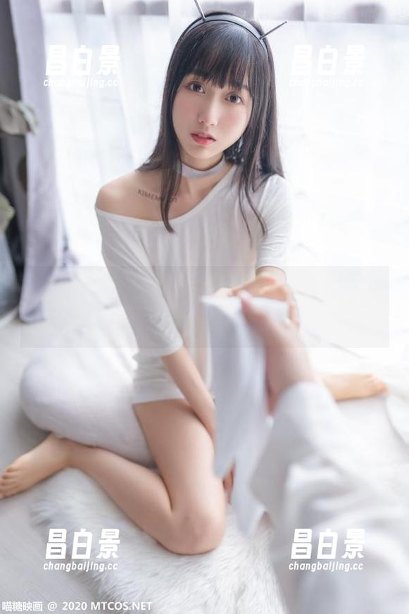 喵糖映画：纯白睡裙，我的每日小确幸合集，别问为什么我总是停下来看-昌白景