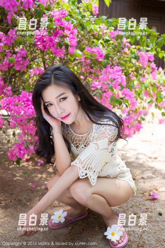 MiStar魅妍社 - Abby李雅的美图分享，纯白还是太...普通了吧？-昌白景
