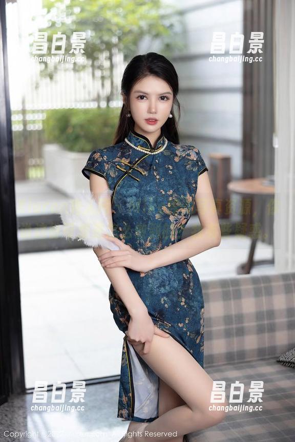 Xiuren秀人网 - Miko酱的写真资源，你说这份可爱是怎么做到的？我有些疑惑。-昌白景