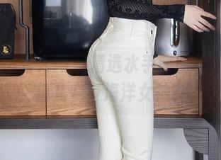 Xiuren秀人网 - 精选水手服图包，Yuki鱼儿变身海洋女神？