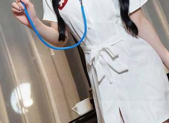 Xiuren秀人网 - 白茹雪：熟女也能自拍，少年们怎么看？！高清写真不过是个名字，我的心还在乱撞。