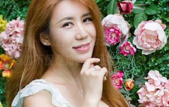 YouWu尤物馆 - “婕西儿jessie”的教室题材写真集，学到的不仅是知识，还有意外的乐趣。