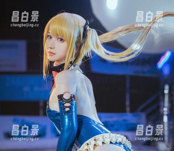 izumi泉桃子的兔女郎全套，光看封面就忍不住联想，满满的期待感～-昌白景