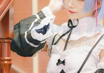 kitaro绮太郎最新短裤cos，没想到短裤也能这么‘穿’出个性