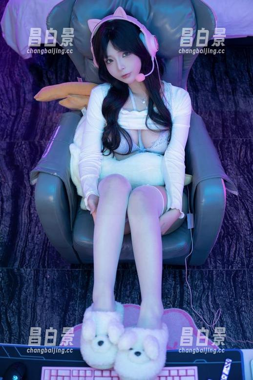 图库里藏着的yuuhui玉汇(kokuhui)制服，难道只是个装饰？-昌白景