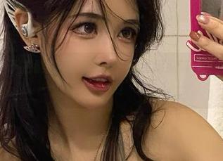 微密圈 - 于芷晴的套图分享：看我用绷带让自己变身的大师！