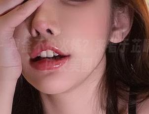 微密圈 - 真金不怕火炼？来看于芷晴金灿灿内衣美图！