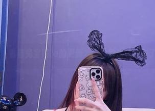 微密圈 - 看着兔宝妮to的更新，图片到底让我想了个啥？