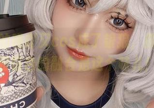 看喵喵的喵吖又cos成了银狼，原来铁道和银色的融合是这个味儿！