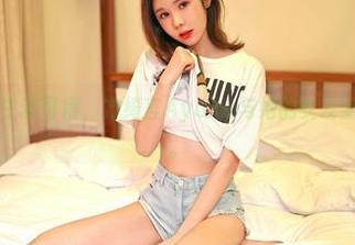 嗲囡囡 - 人生若可得，方绮言Ayaka与她的女友全套图集分享。