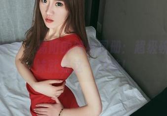 头条女神 - 易阳的健身图册：超级碗杯辣妹就是这一口味！