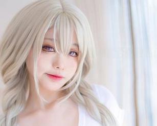 当安食Ajiki化身JK女学生，这个图集能否拯救我们失落的青葱岁月？