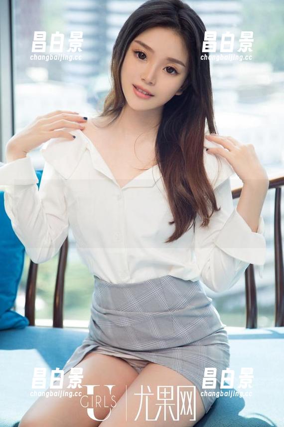 尤果网 - 当于梓馨作为女仆出门，定制写真照样闪闪发光，虽然忘记垃圾桶在哪了……-昌白景