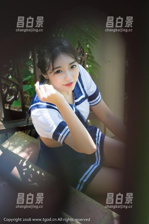 推女神 - 发现了刘钰儿的长腿隐藏修图技巧，原图集教你如何“染”腿！-昌白景