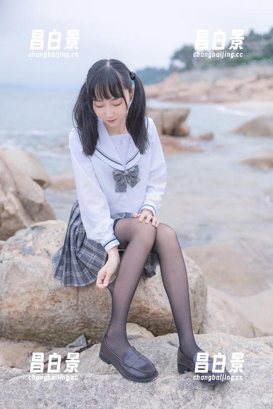图片更新速报！木绵绵OwO带来的初音韶华，让我怀疑我的审美是不是被驯兽师训练过！-昌白景