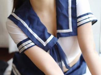模范学院 - 办公室写真：白茹雪教你如何优雅地躲避老板的眼神