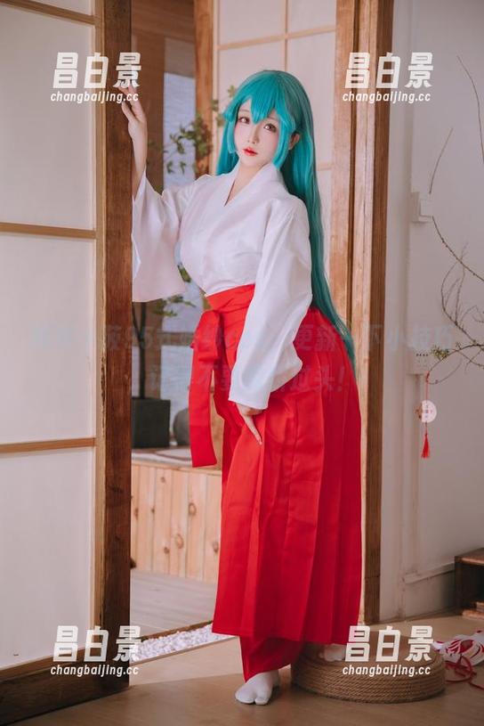 樱井小莜95式婚纱cos，更新一下小技巧，记得不要撒娇过头！-昌白景