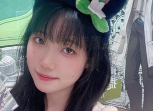 深度解析炸酱沐沐短裤照片合集，怎么能这么好看！