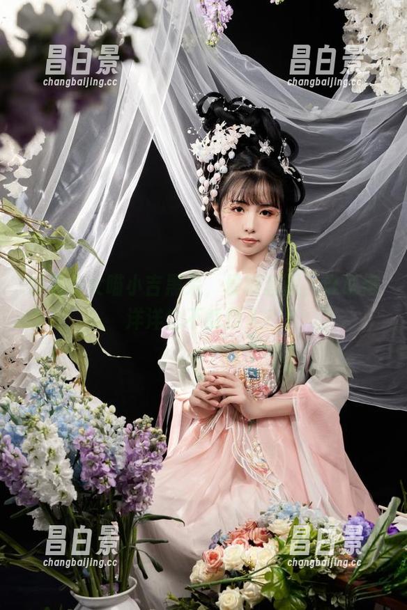 爆机少女喵小吉黑呆，最新套图，谁说懒洋洋也不能撩人？-昌白景