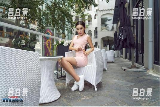 爱丝 - 何冉的户外套图，算不算是“放飞自我”的最佳范本？-昌白景