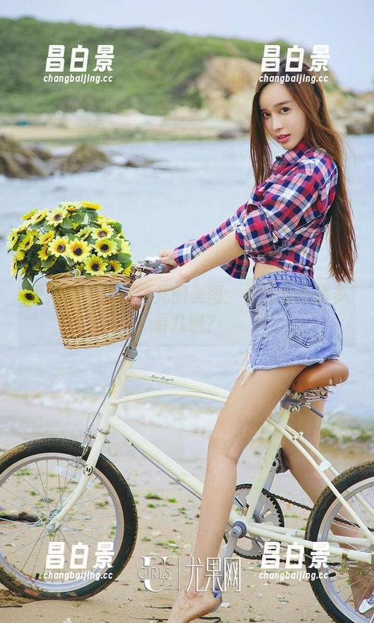 爱尤物 - 女神菲儿的美图：你确定不想多看几遍？-昌白景