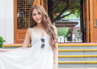 爱蜜社 - 进入莉莉Lily女王的免费图册，你可能会偶遇一些“奇葩”想法