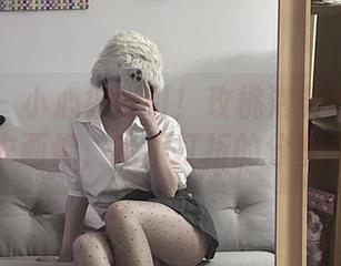 微密圈 - 小心被吸引！玫桃泡芙的蕾丝内衣画像，绝不打折的分享！