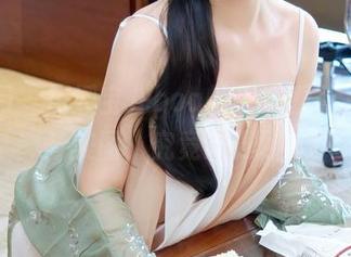 秀人网 - 用媛宝儿boa的视角看看，女孩与美图，究竟谁更撩？