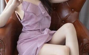 秀人网 - 梦然同学的新连衣裙，更新好哒，你忍心跟我一起冷漠吗？