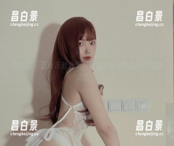 微密圈 - 最新灰丝合集，纪念小小v教你如何优雅摔跤！-昌白景