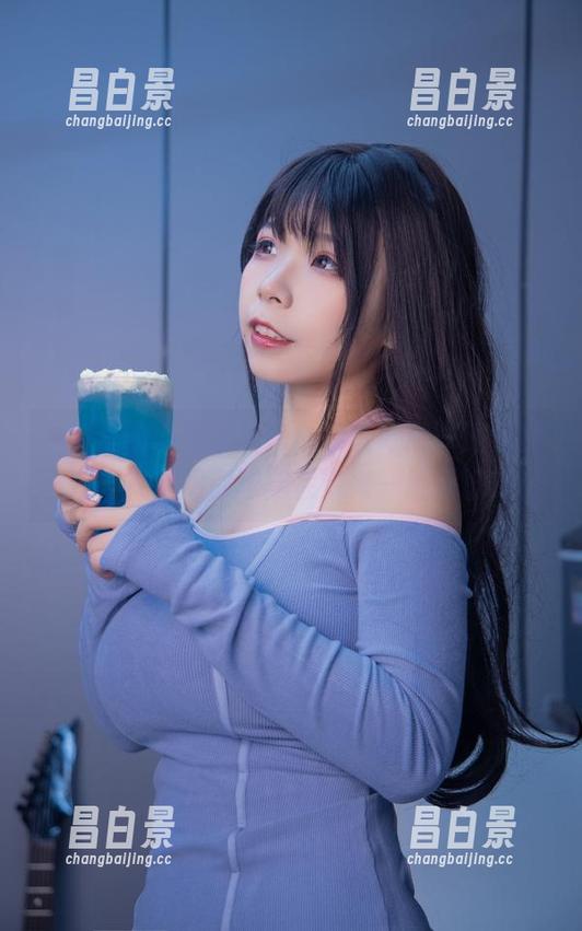 深海里的大凤红旗袍，准备好刷一遍免费图册吗？自闭颜球球会带来一腔怀旧哦！-昌白景