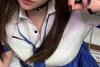盗取了贝贝琪Becky的哈喽kitty图包，结果被她的美图萌到掉下巴！