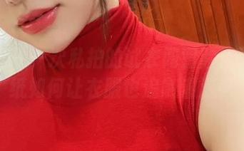 微密圈 - 一次私拍的试衣间冒险：雪怡妹纸如何让衣服也追随潮流！