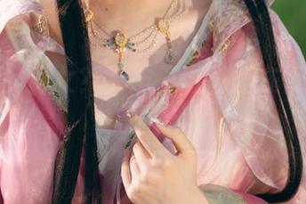 网盘里的修女？雯妹不讲道理在祈祷什么呢？