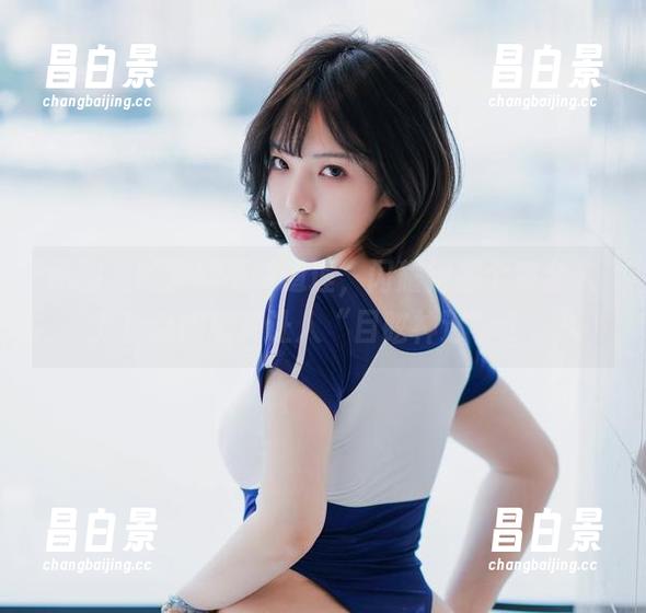 原图里的雯妹不讲道理,闪耀得像个黄金人儿!套图就更让人“目眩神迷”了。-昌白景 原图里的雯妹不讲道理,闪耀得像个黄金人儿!套图就更让人“目眩神迷”了。-昌白景