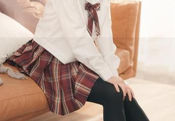 男人不敢靠近的面饼仙儿原图：这是黑色还是忧郁？